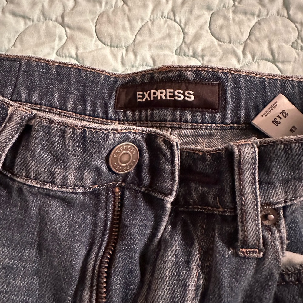 Express Jeans - Picture 4 of 7